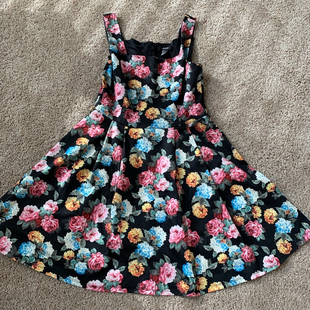 Black floral forever 21